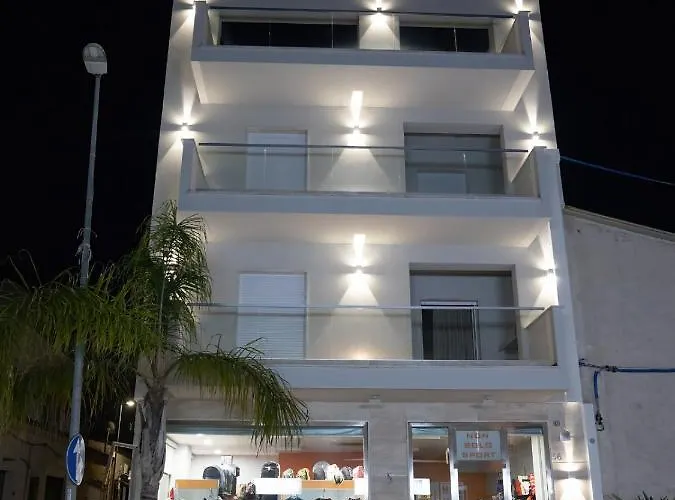 Alta Marea Sea Aparthotel 3*